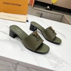 Louis Vuitton Slippers